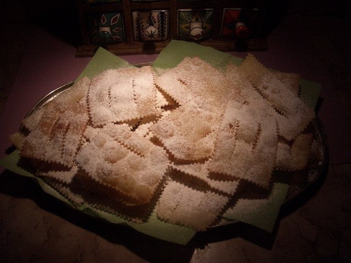 Chiacchiere, crostoli,, galani