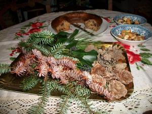 raccolta materiale per Natale e merenda