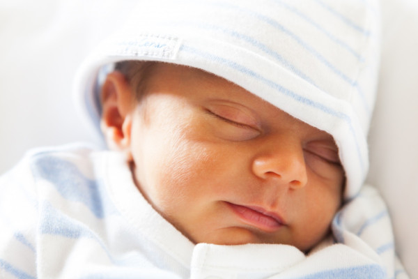 immagine di neonato che dorme